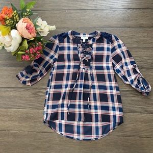 Plaid girls Monteau blouse with crocheted back